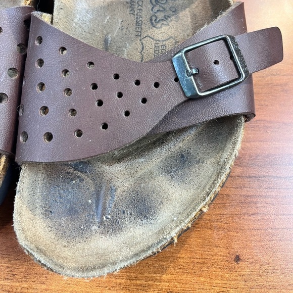 Birkenstocks Birki's Freeport Brown Leather Perforated Strap Sandals Slides Sz 6 - Picture 3 of 16